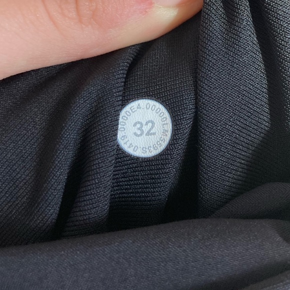 Lululemon ABC Pant *Skinny Size 32 34" Inseam Black - Picture 5 of 5